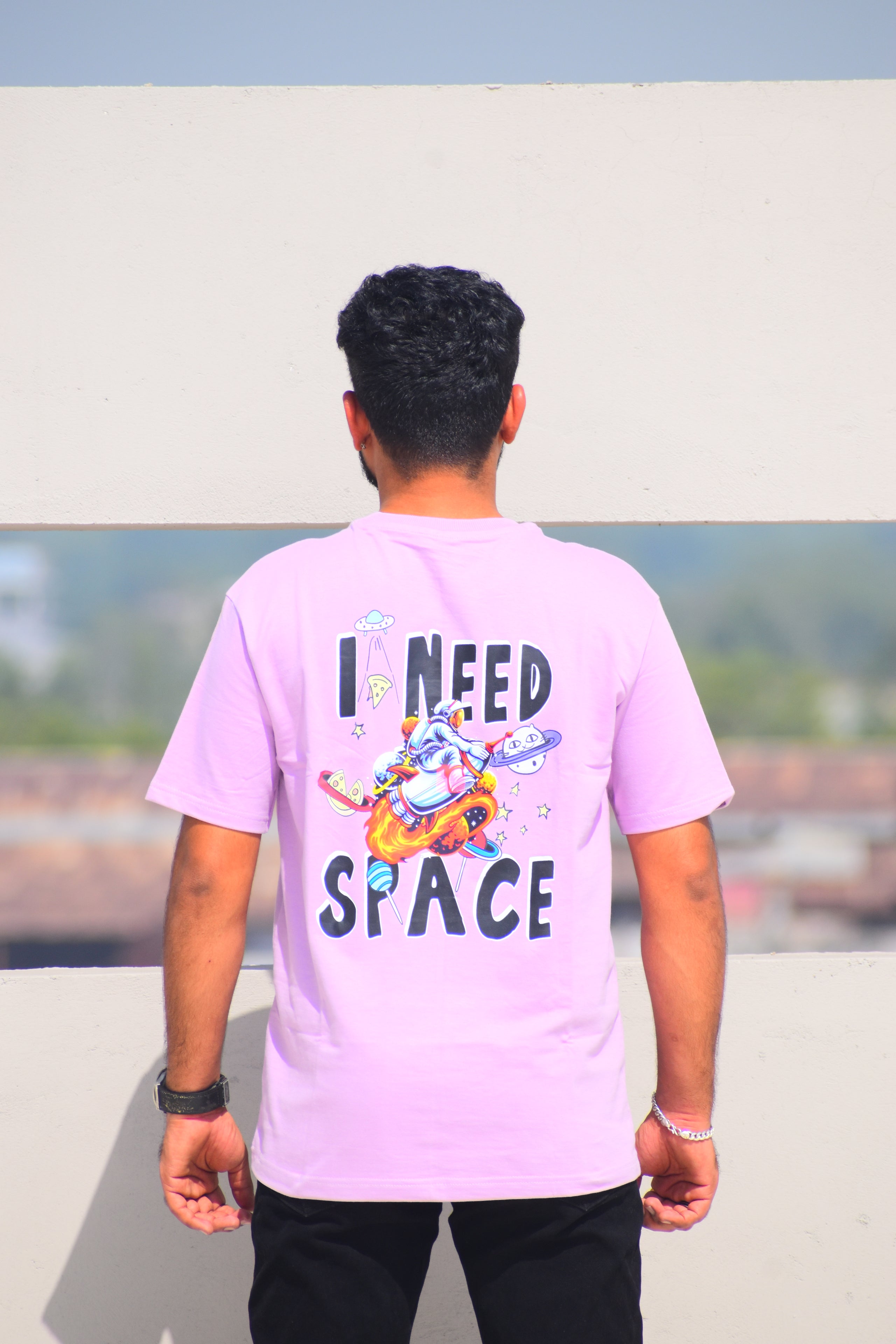 REGULAR FIT 100% COTTON